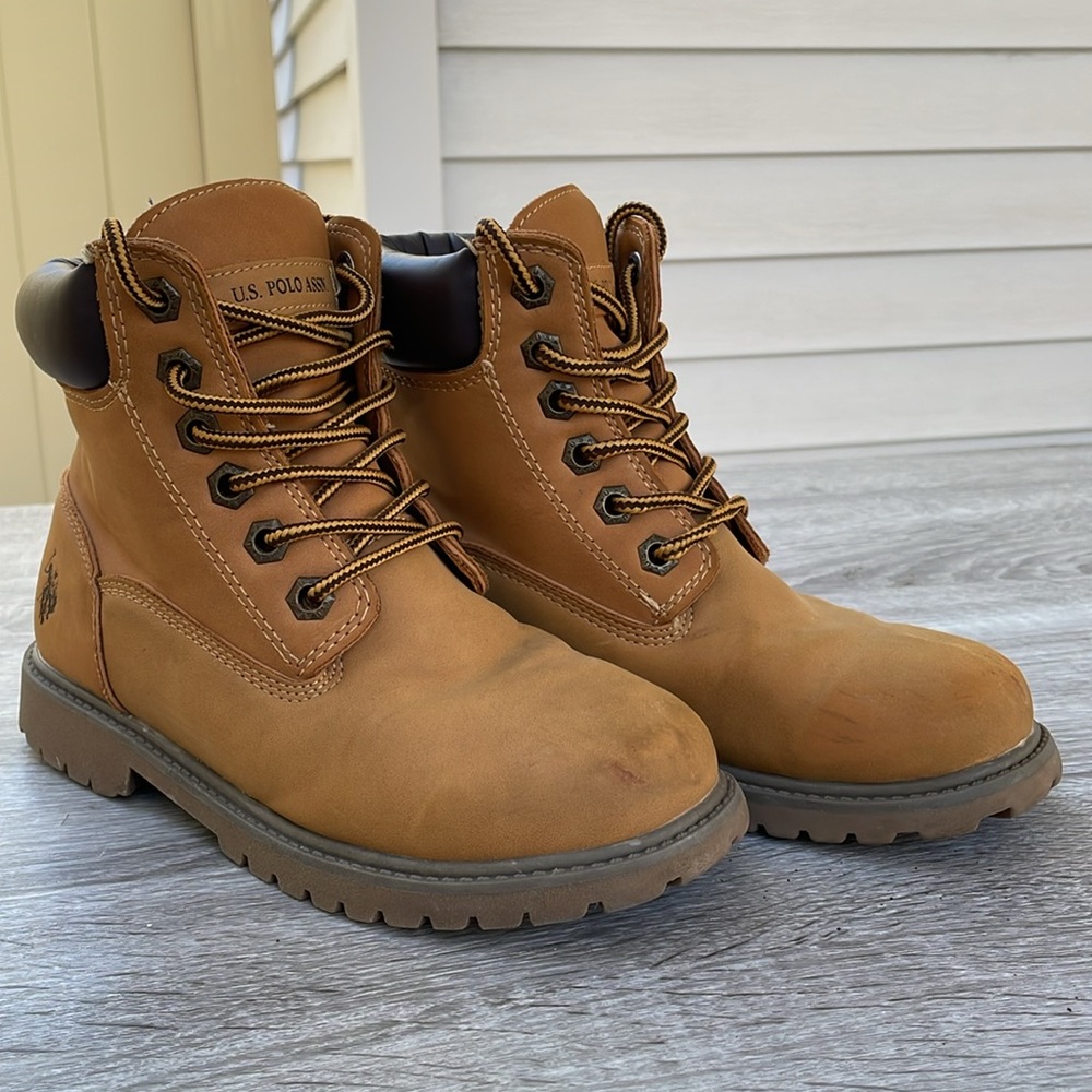 U.S. Polo Association Boys Boots Size 3M